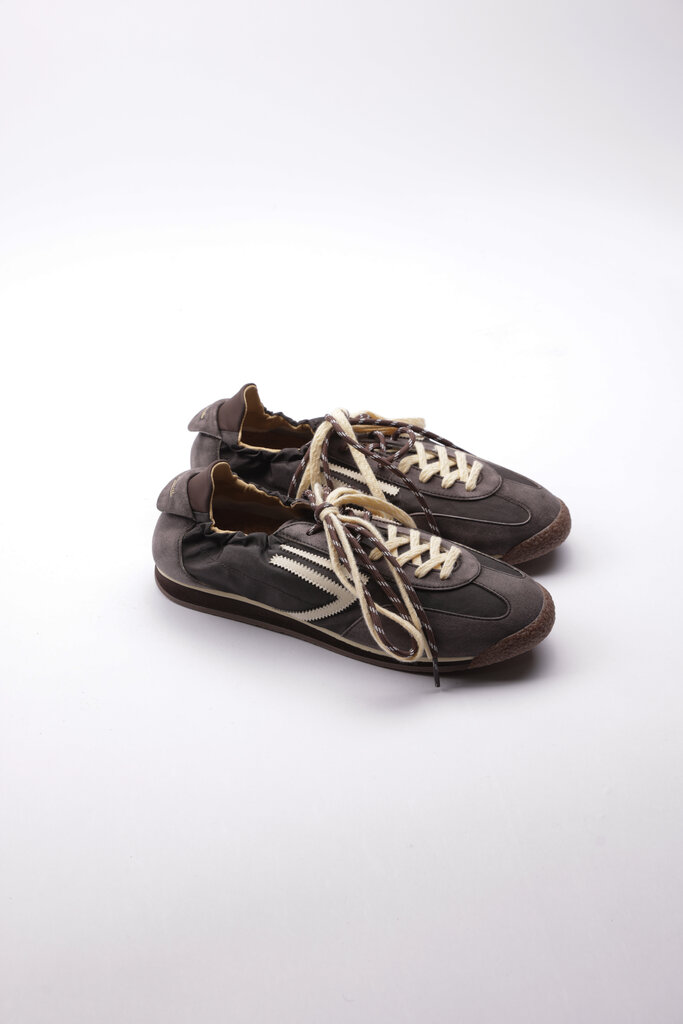 puraai Panther Dyed Nylon Sneaker