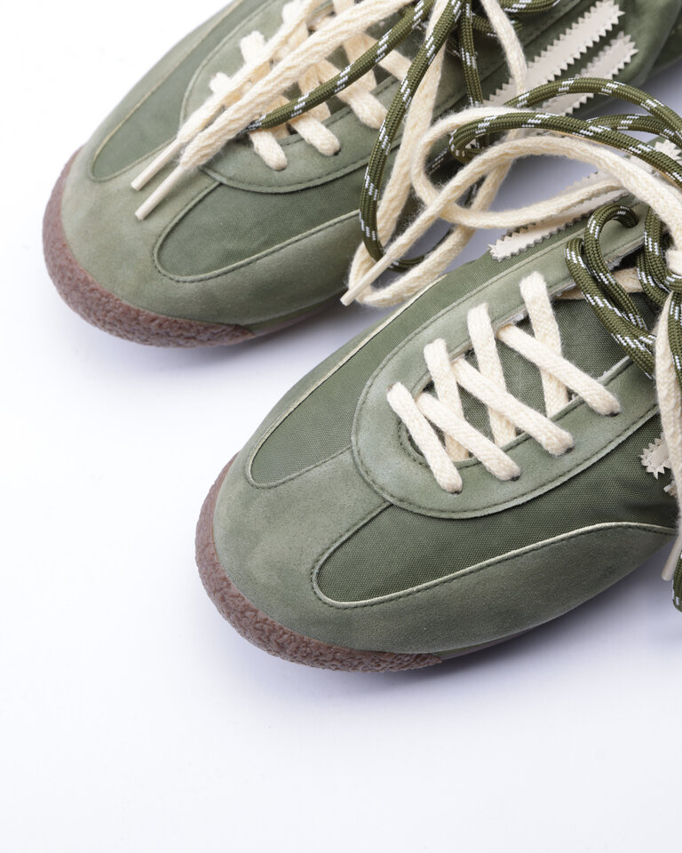 puraai Panther Dyed Nylon Sneakers