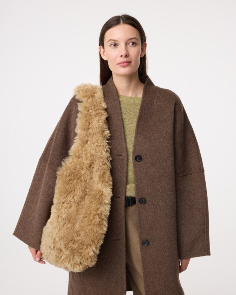 Knit-ted Furry Bag Hazel
