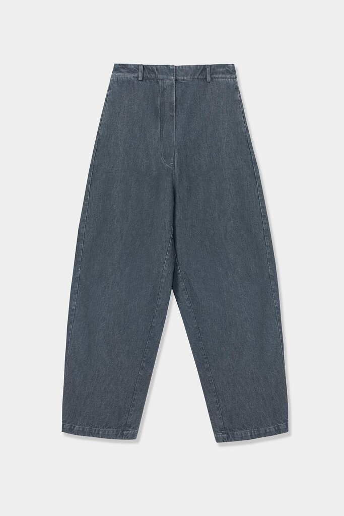 Cordera Washed Denim Curved Pants
