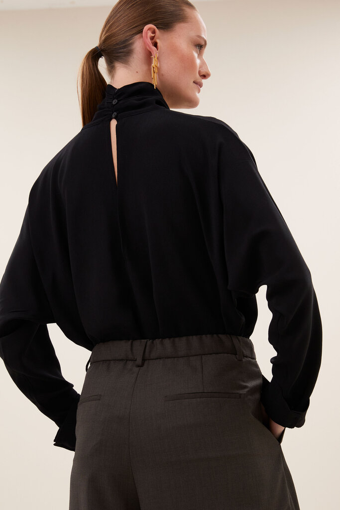 By Bar Ien Blouse