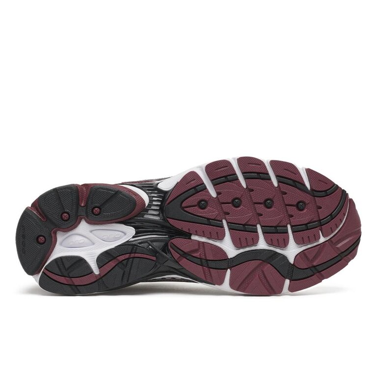 Saucony Progrid Omni 9