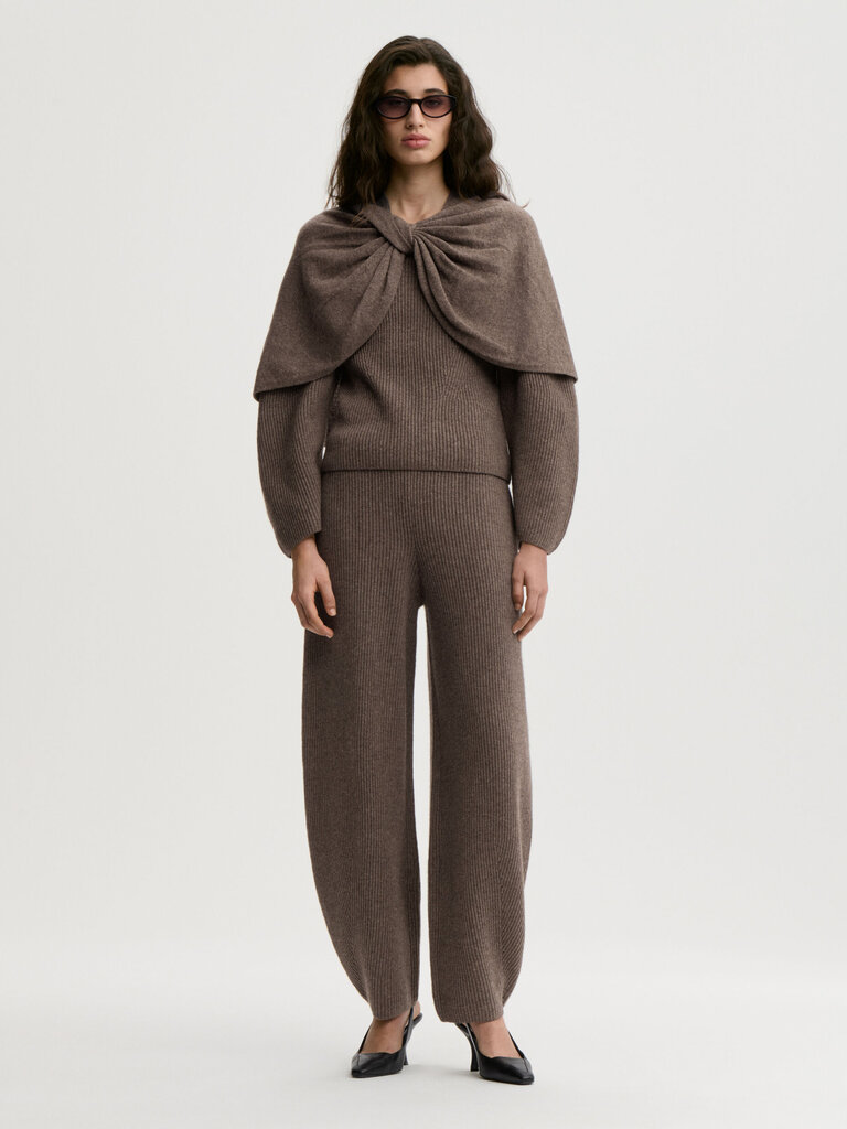 By Malene Birger Pinne Wool Cape