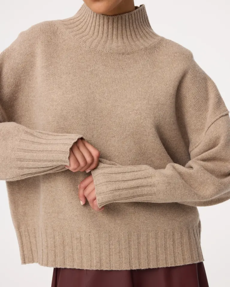 Knit-ted Nila Pullover