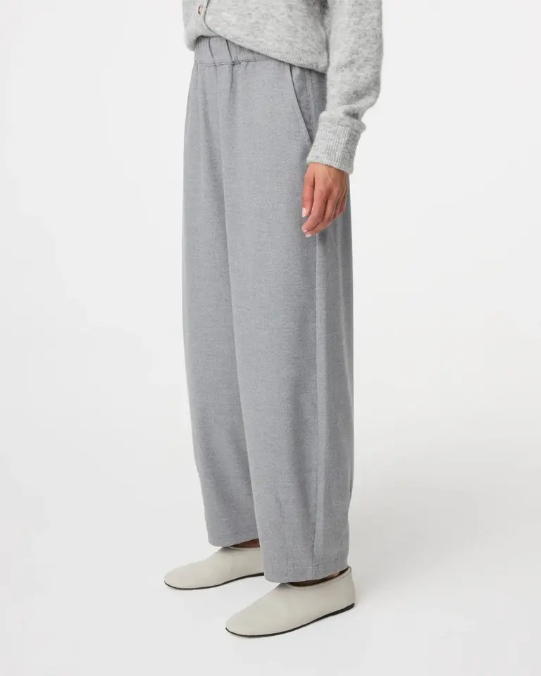 Knit-ted Nanouk Pants