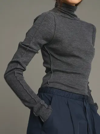 Soeur Lois  top
