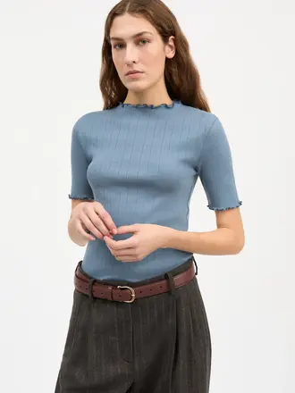 Skall Studio Edie T-Neck Tee