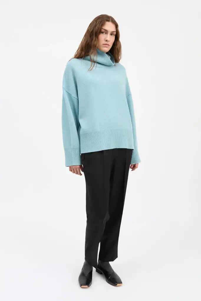 Skall Studio Silene T-Neck Sweater