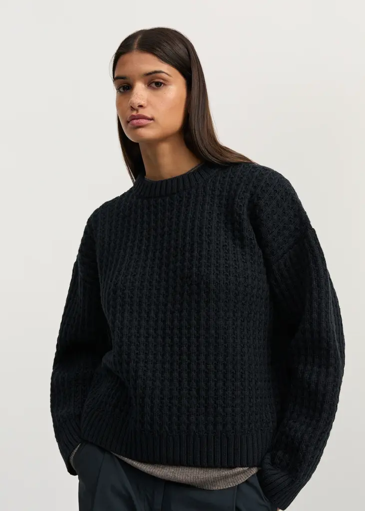 Aiayu Eamon Sweater