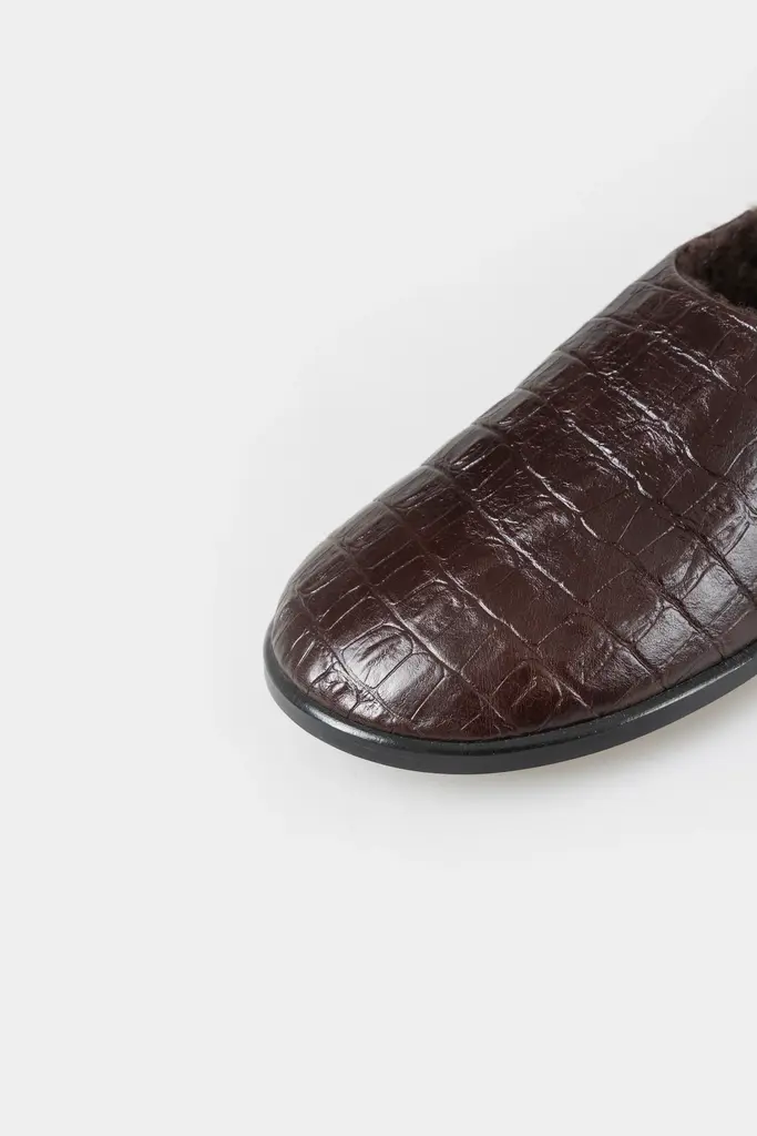 Cordera Crocodile Slipper