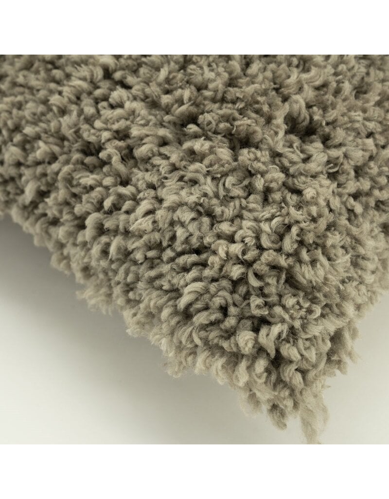 Damn 100 % polyester