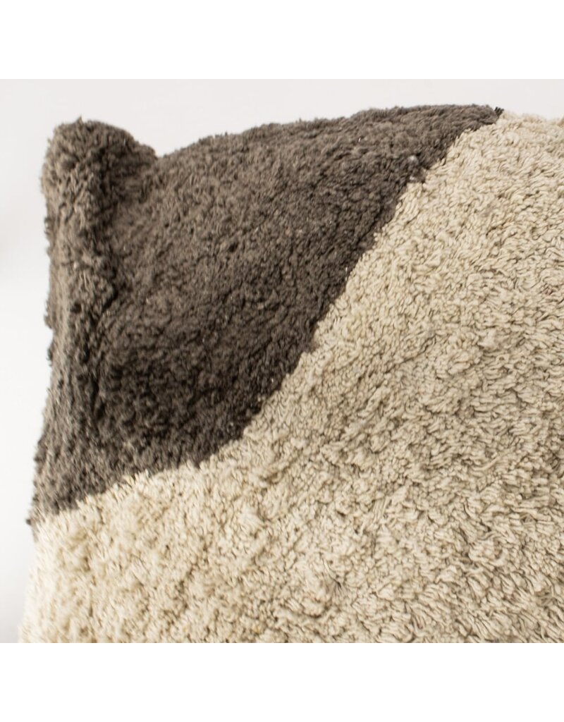 Damn Cushion with filling