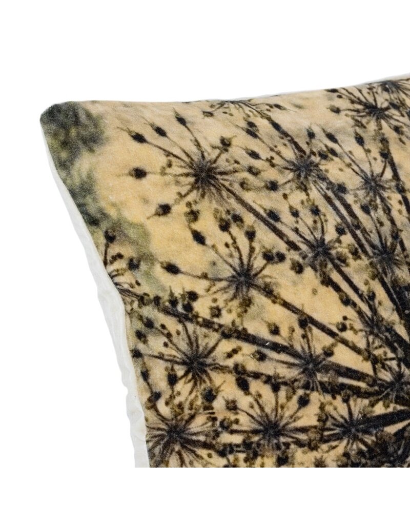 Damn Cushion with filling