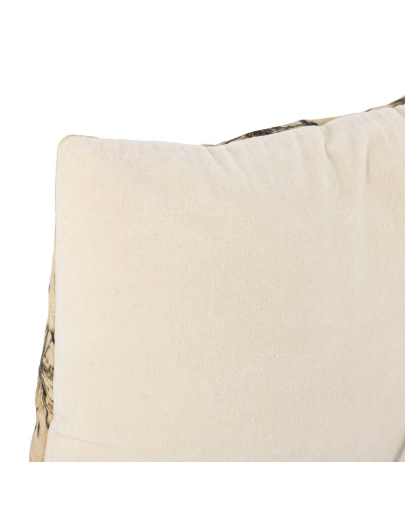 Damn Cushion with filling