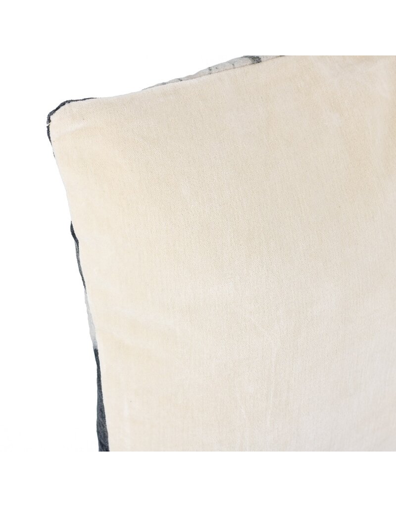 Damn Cushion with filling