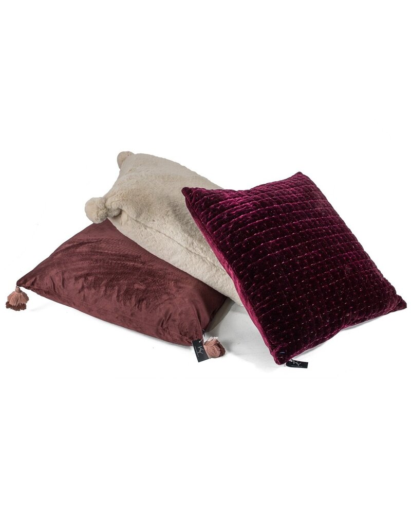 Damn Cushion with filling