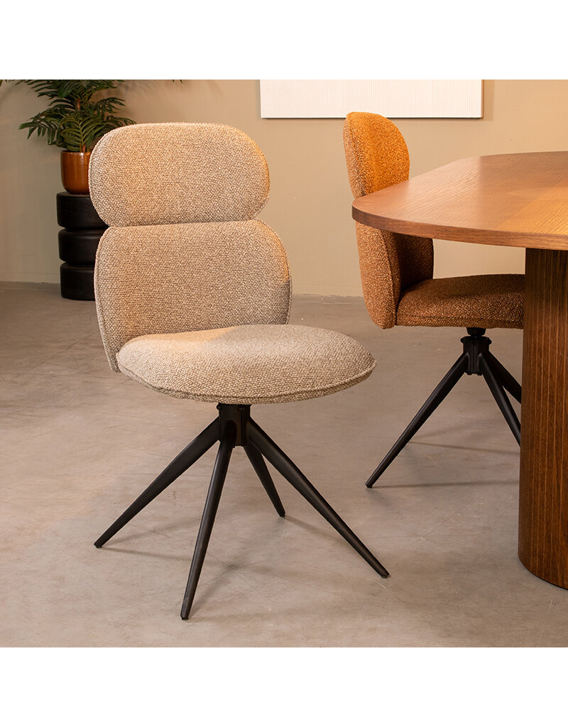 Damn LABEL51 Eetkamerstoel Finn - Mushroom - Royal Boucle - Zwart Metalen Frame