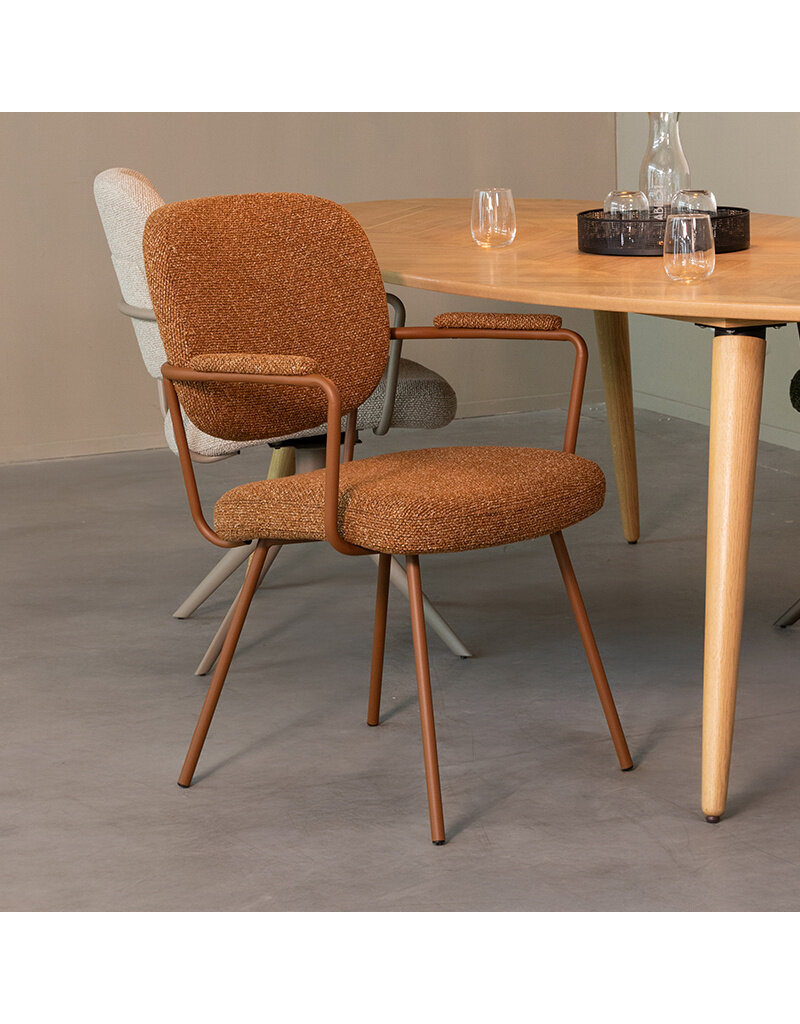 Damn LABEL51 Eetkamerstoel Lausanne - Coral - Royal Boucle - Coral Metalen Frame