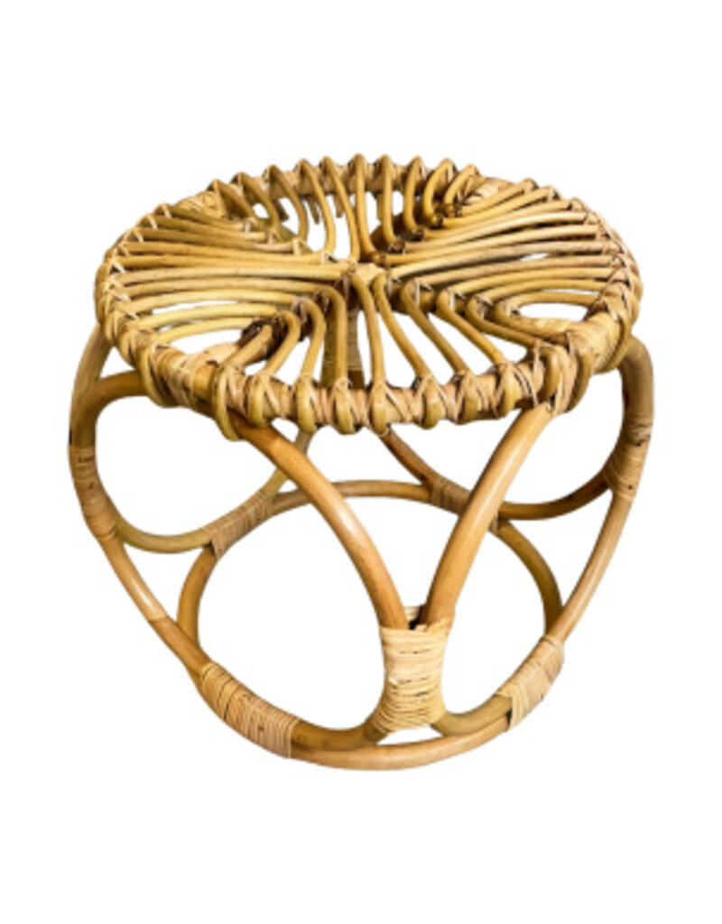 Damn Stool rotan ring