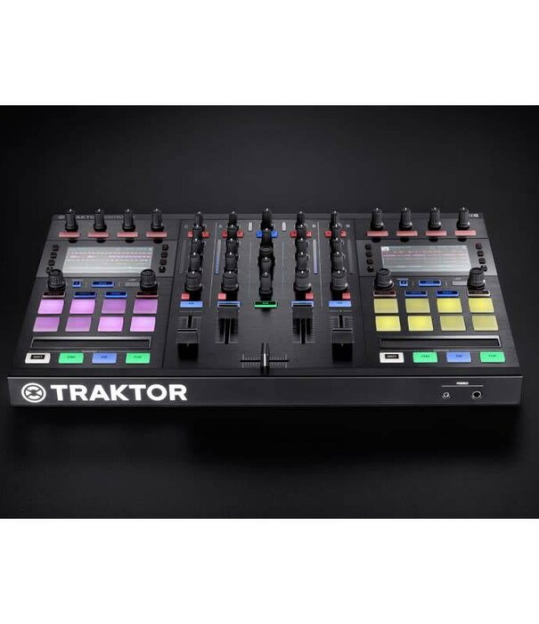 Native Instruments Traktor Kontrol S4