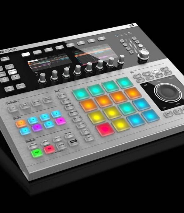 Native Instruments Maschine Studio