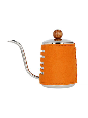 Barista Space Barista Space - Opschenkkannetje met oranje sleeve 550 ml