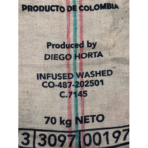 Dutch Barista Coffee Colombia - El Rincón Red Fruit Infused