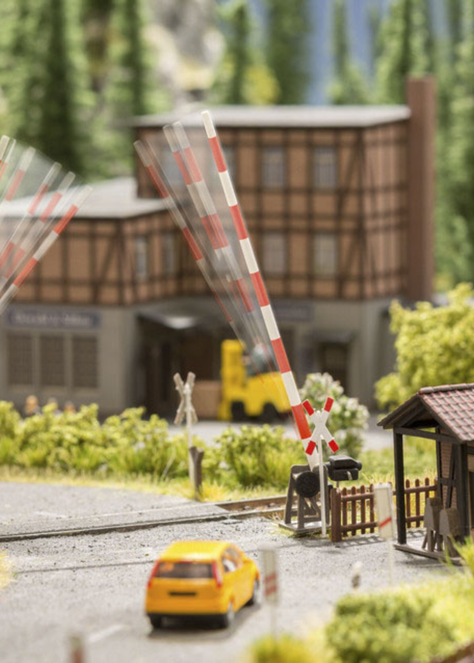NOCH NOCH 66260 micro-motion Bahnübergang mit Schrankenwärterhaus (H0)