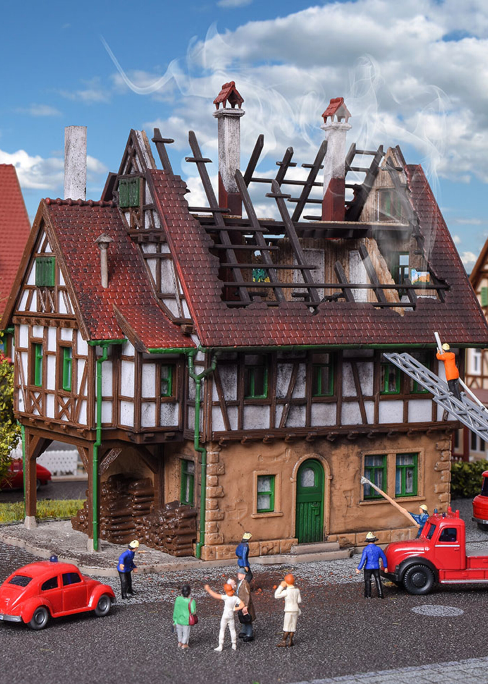 VOLLMER 47738 N BRENNENDES HAUS