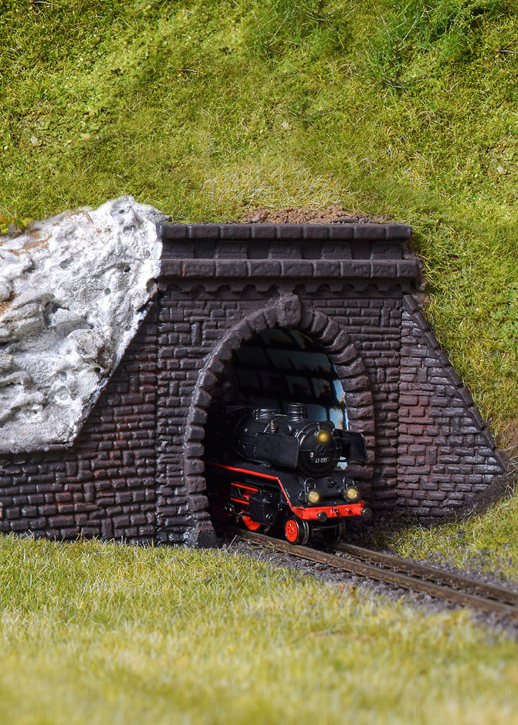 KIBRI 36900 Z TUNNELPORTALE+ROHRE 1GL
