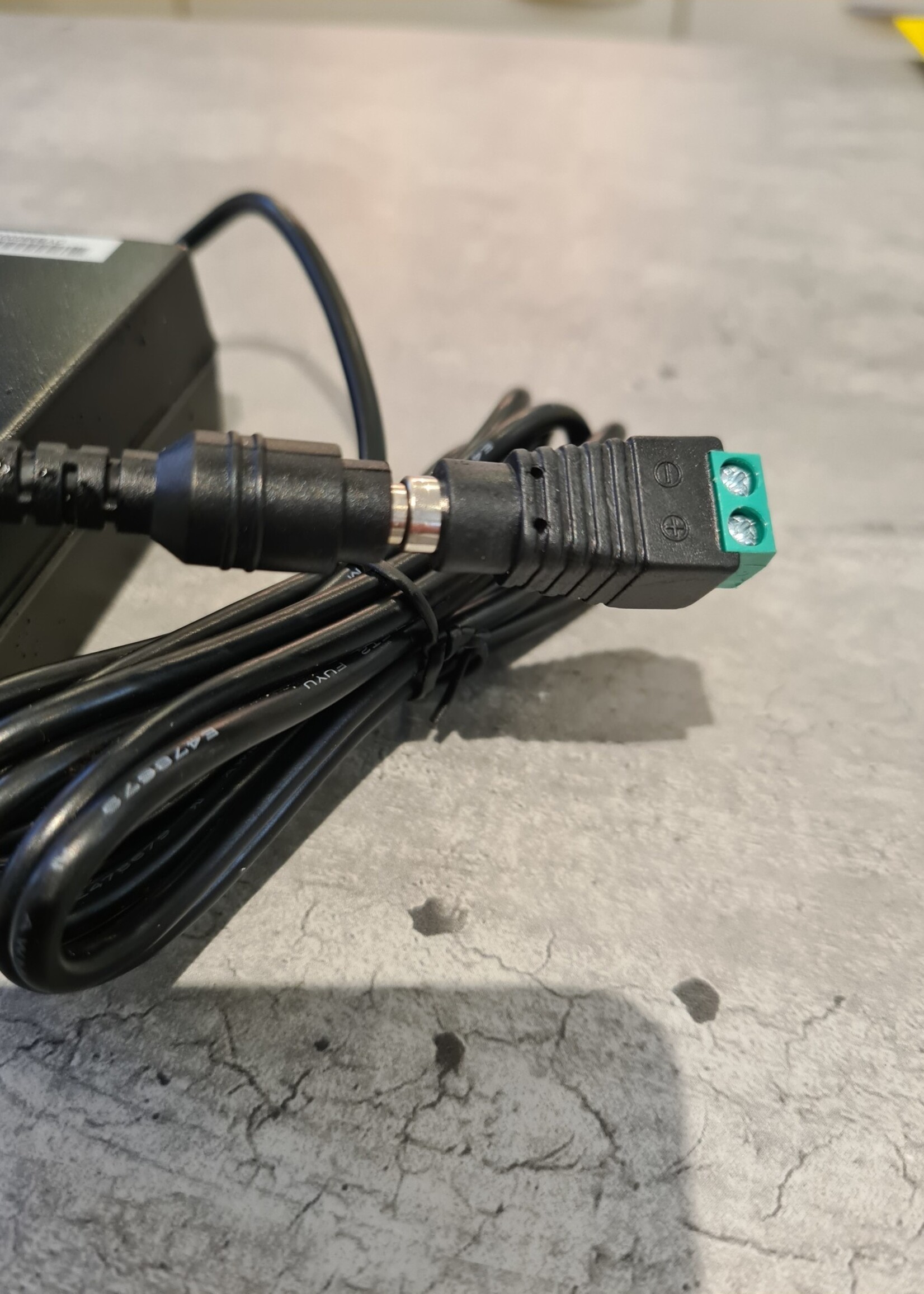 DTS DC Jack female  2.1 mm