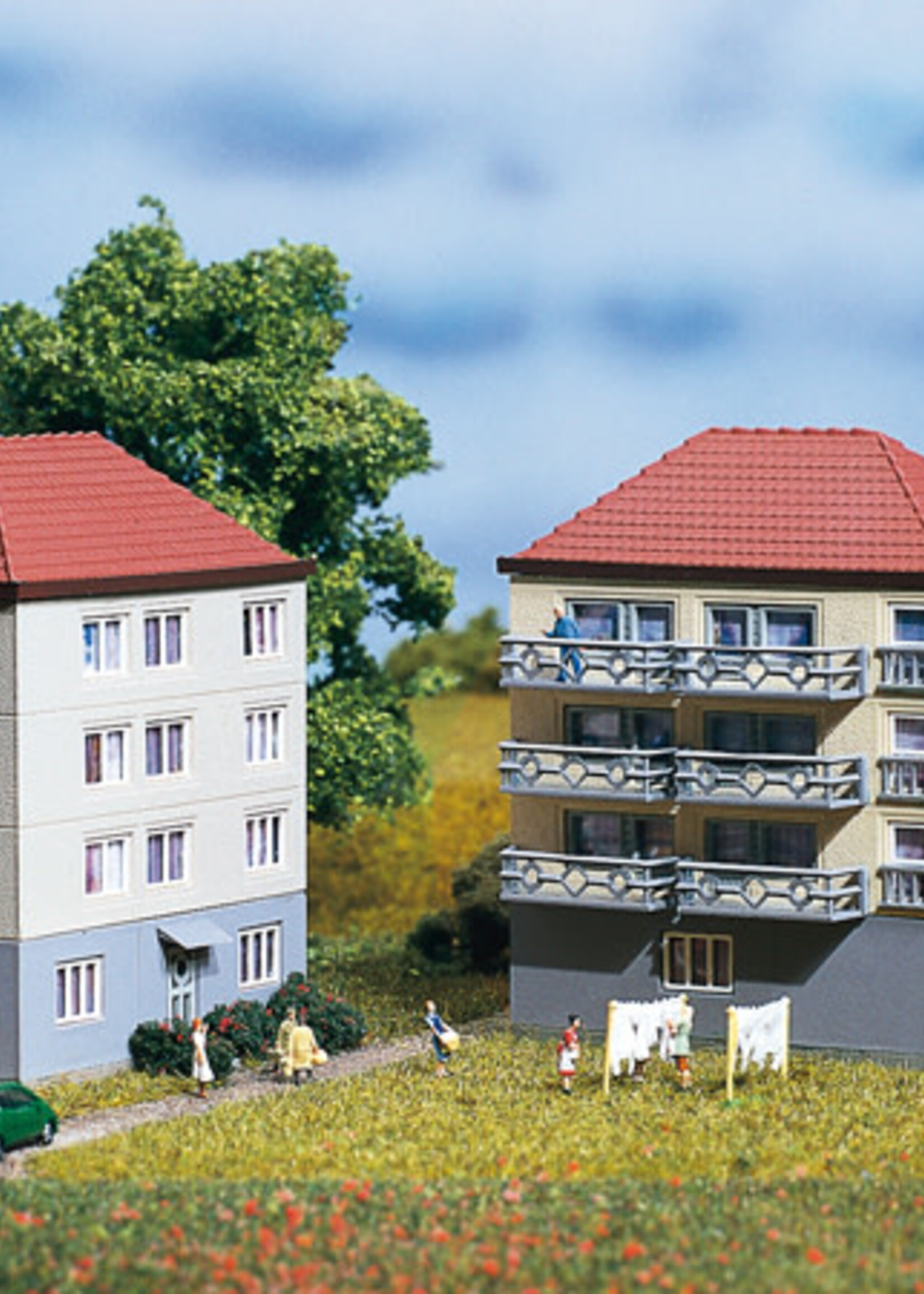 Auhagen AU14464 Wohnhäuser Je 75x52x93 mm oder;Je 75x52x75 mm(N)