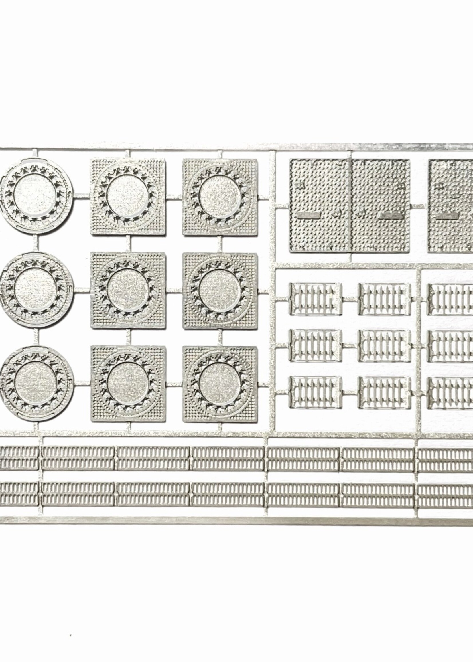 N-Train Manhole covers (28 units) (211020)