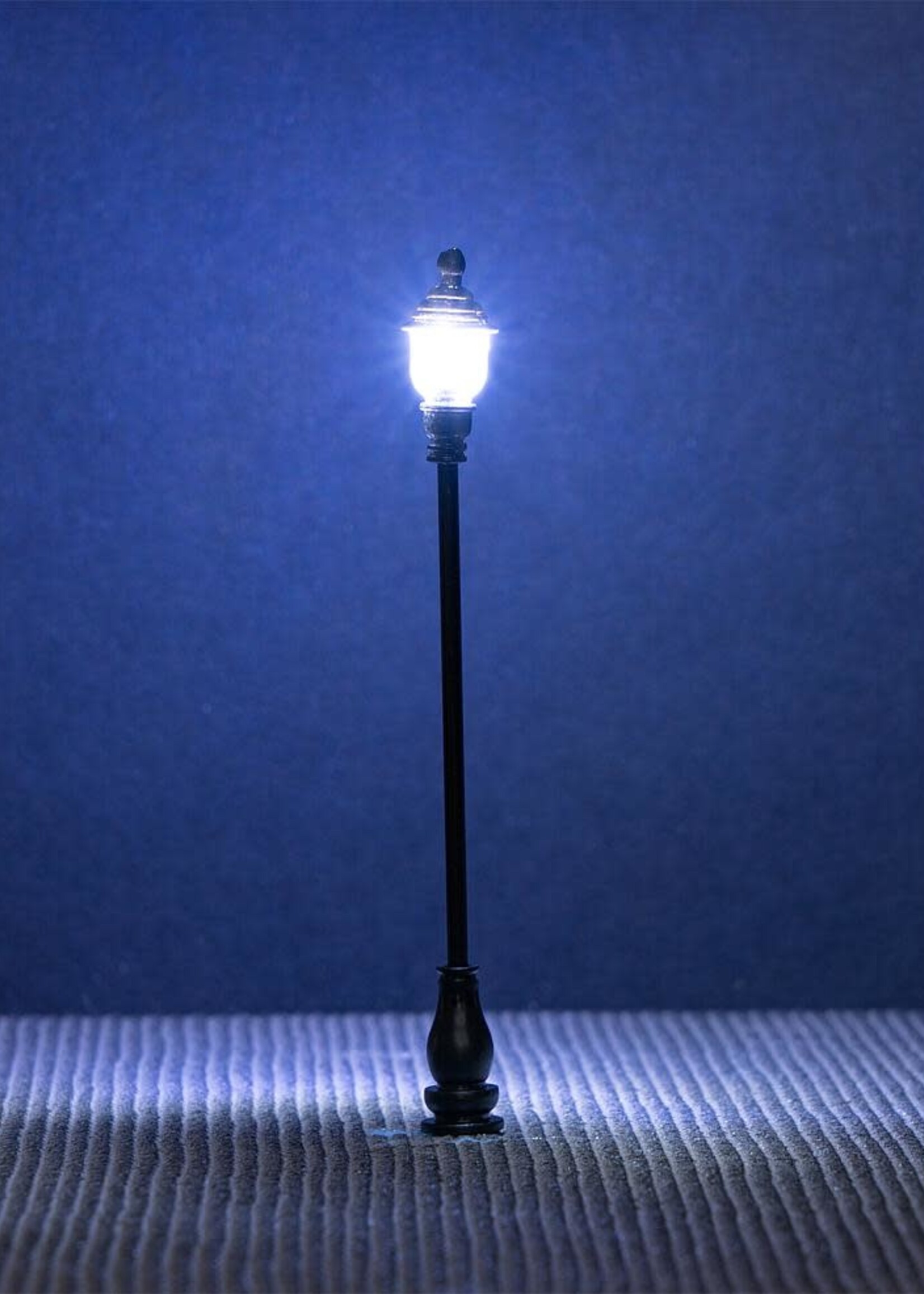 FALLER FALLER 180108 1/87 LED-PARKVERLICHTING 3 STUKS