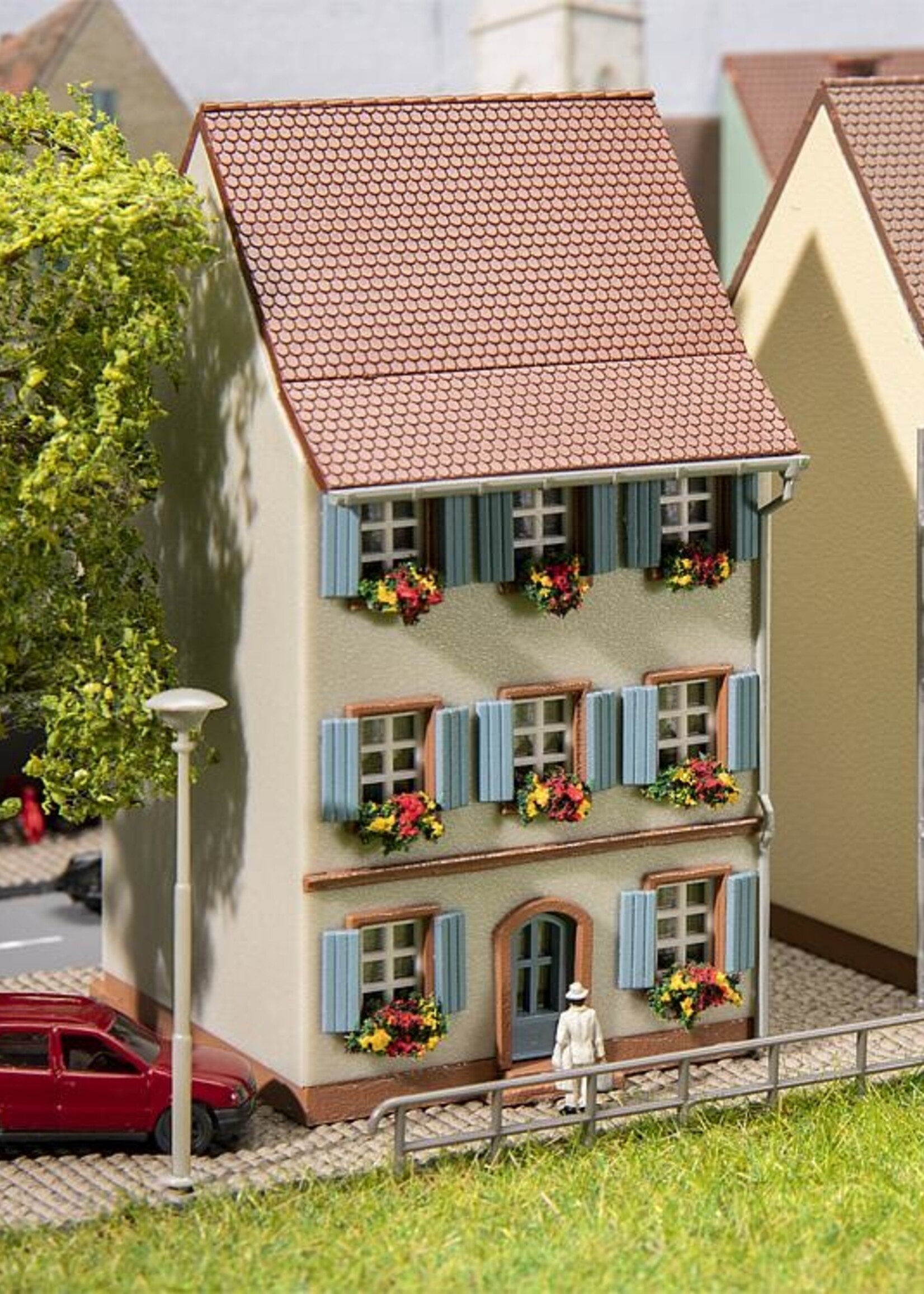 FALLER FALLER 232176 1/160 OUD HERENHUIS MET VENSTERLUIKEN