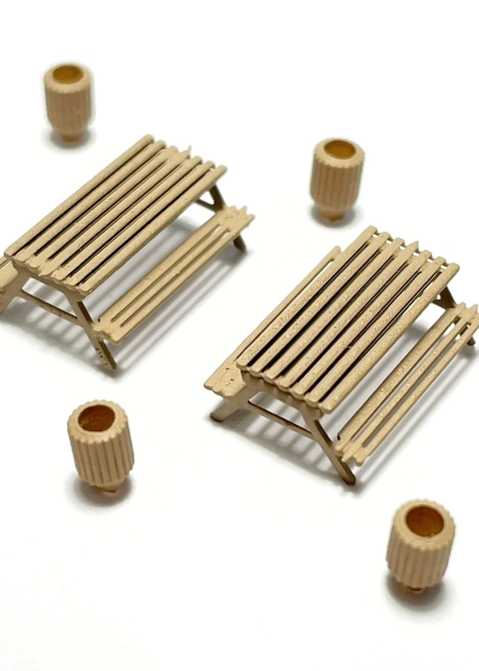 N-Train N-TRAIN 211024 N 6 houten bakken en 2 picknicktafels