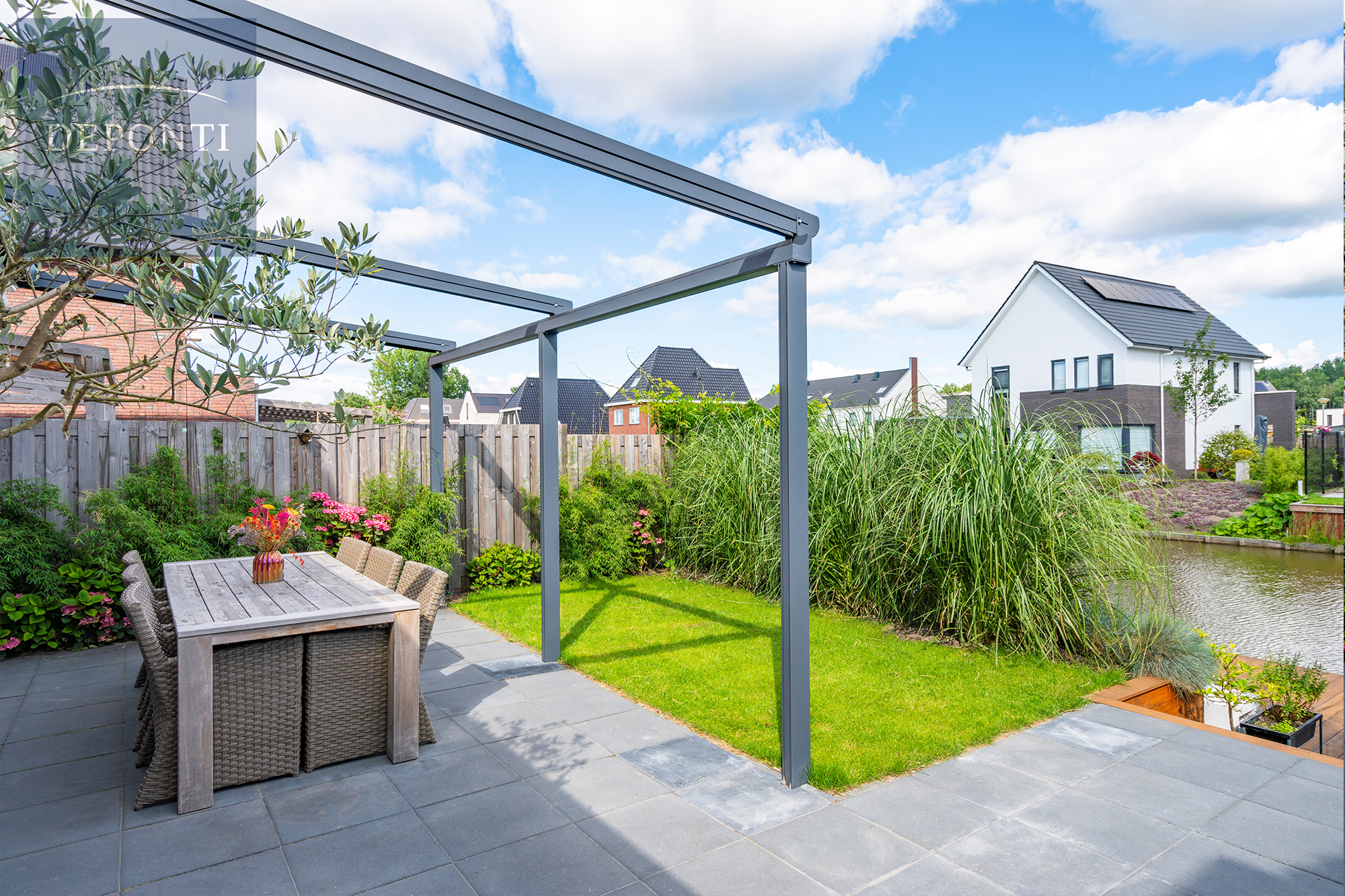 Showmodel Verdeca vouwdak veranda 400 x 300 cm