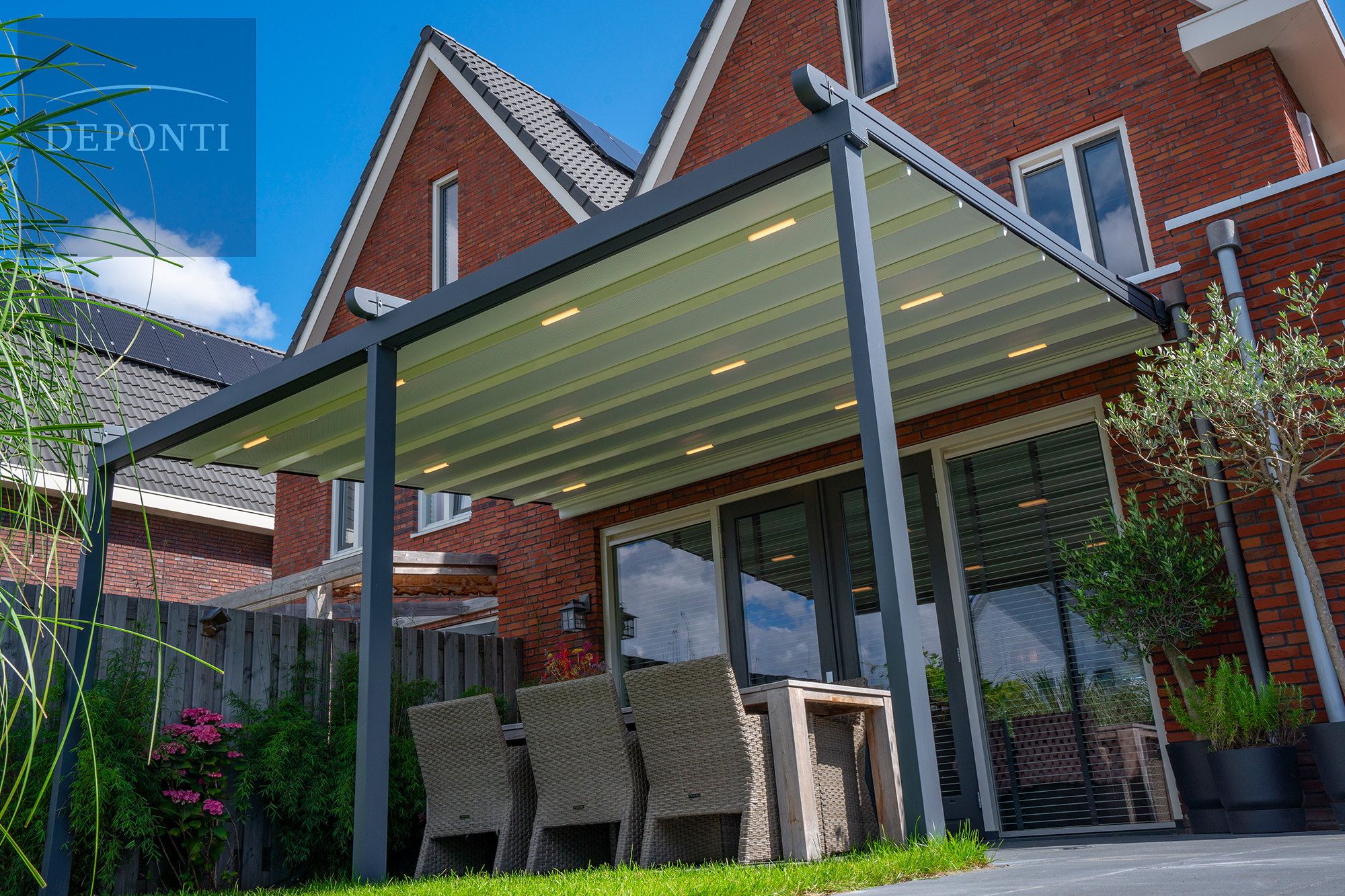 Showmodel Verdeca vouwdak veranda 400 x 300 cm