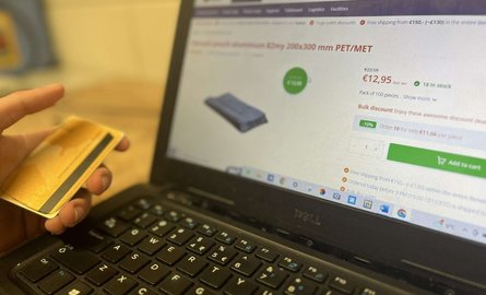 Waarom kan Brada Verpakkingen zo goedkoop vacuumzakken kan aanbieden?