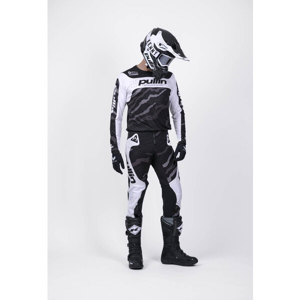 Pull In master Race Pants Camo Black