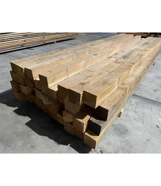 B-KEUS Douglas fijnbezaagd 100x100mm