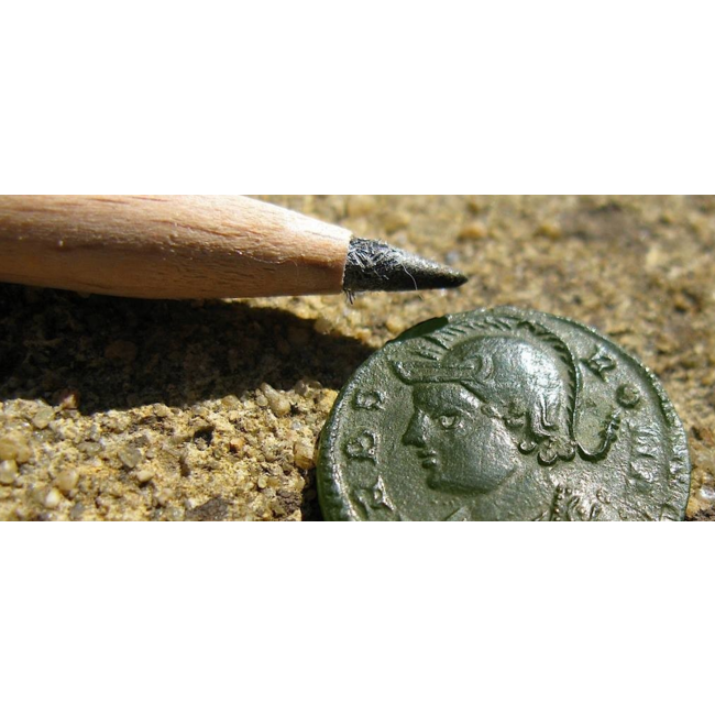 Le Crayon à André Cleaning pencils for coins