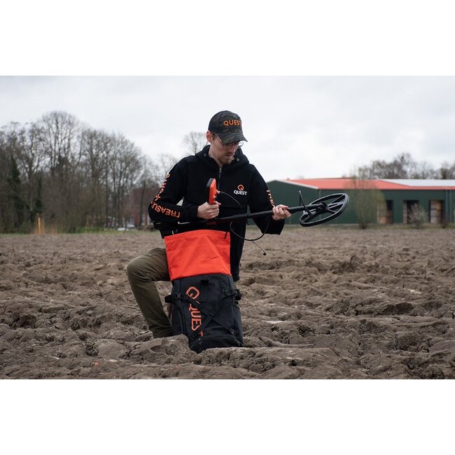 Quest Quest Metal Detector Rolltop Backpack