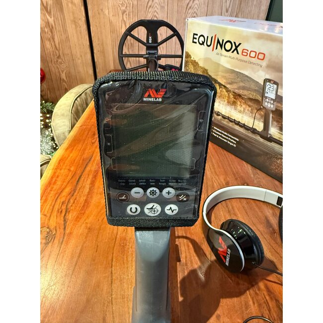 Gebruikte Metaaldetectors Occ 35: Minelab Equinox 600