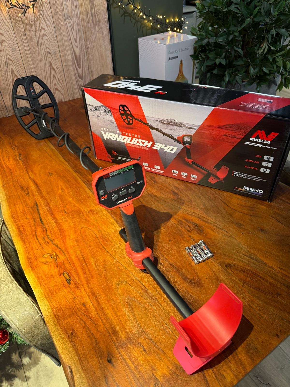 Gebruikte Metaaldetectors Occ 21:  Minelab Vanquish 340