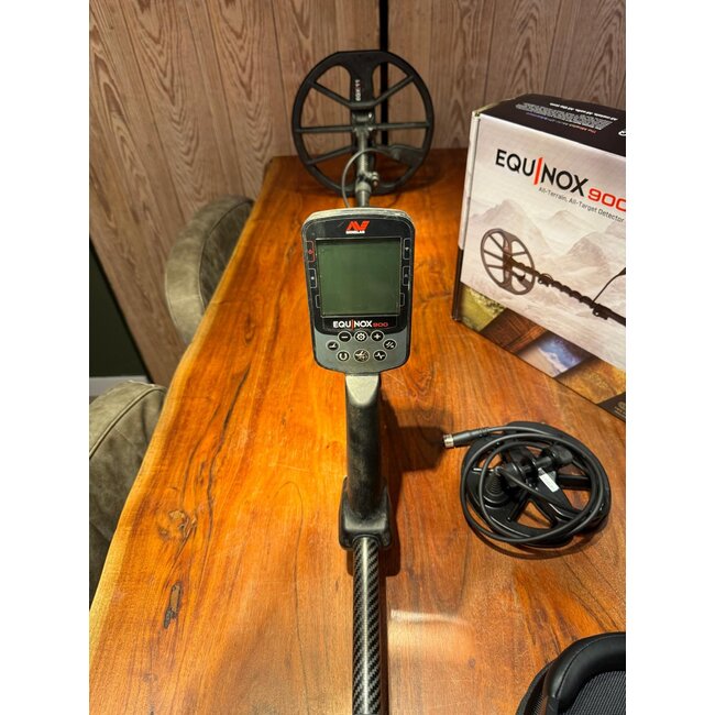 Gebruikte Metaaldetectors Occ 13:Minelab Equinox 900