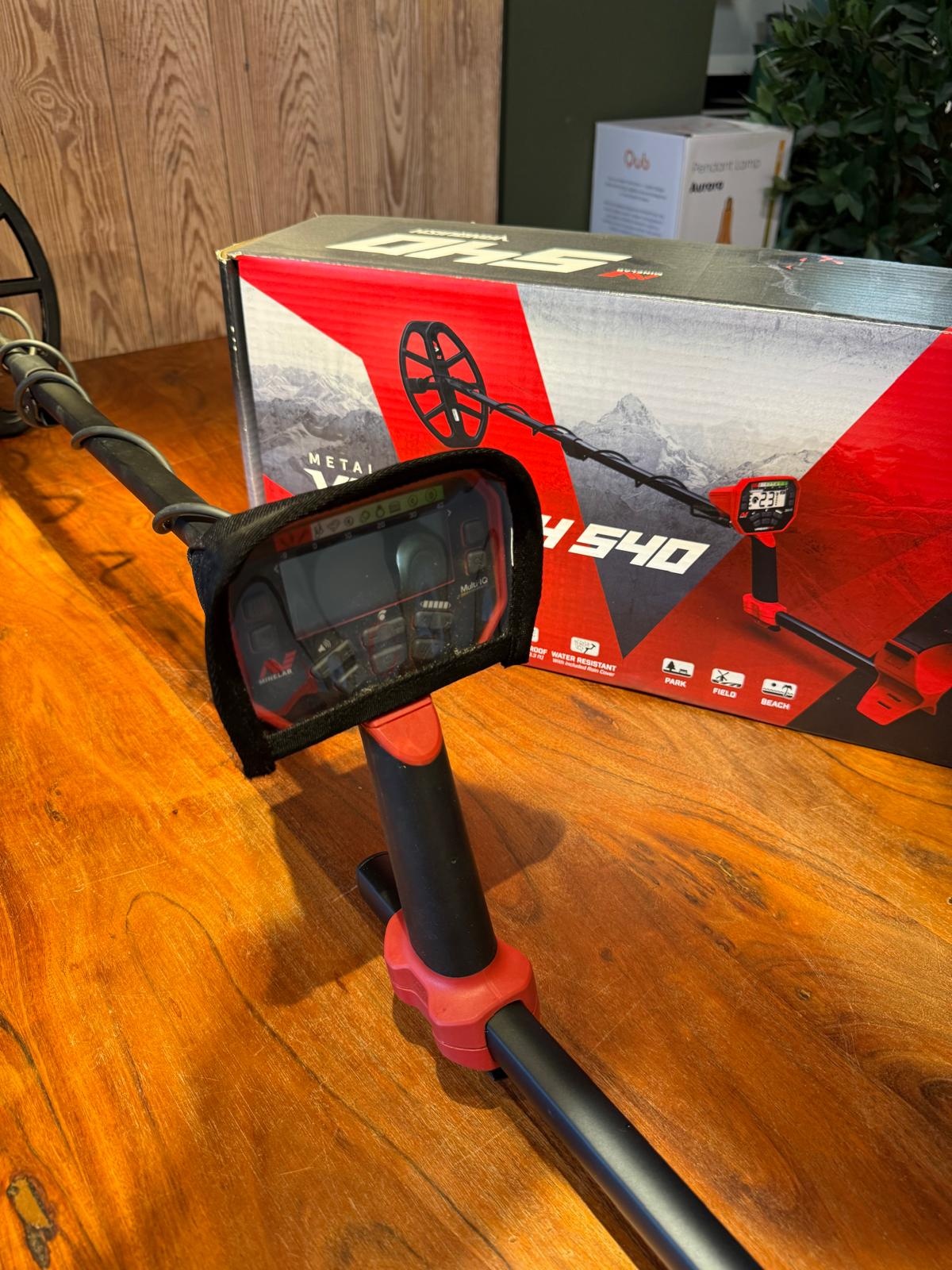 Gebruikte Metaaldetectors Occ 6: Minelab Vanquish 540 with Headphones