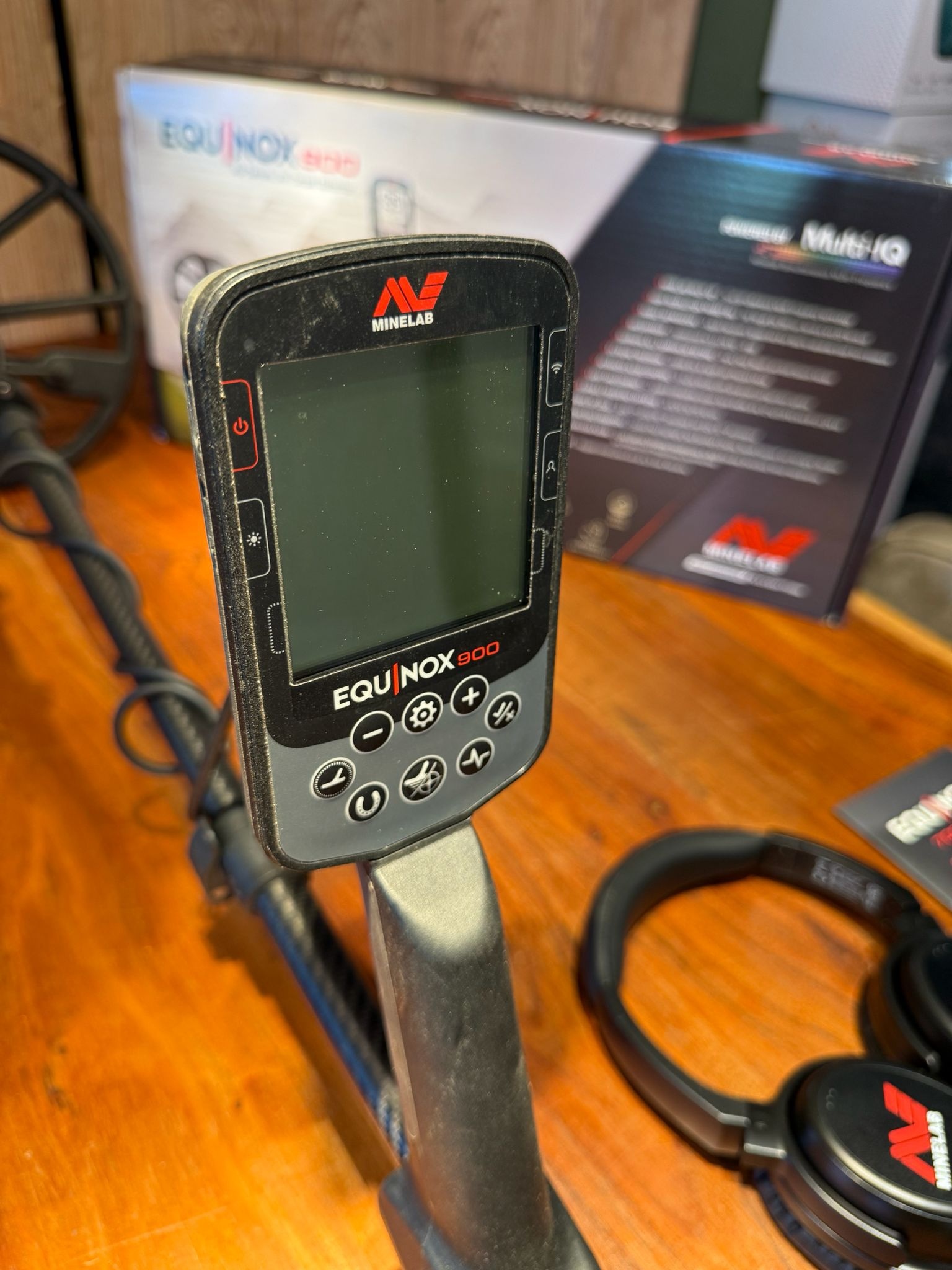 Gebruikte Metaaldetectors Occ 22: Minelab Equinox 900