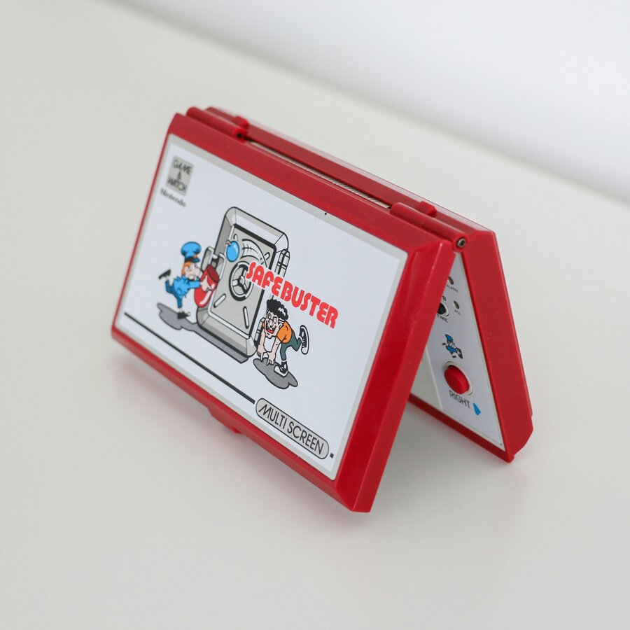 Nintendo Game & Watch