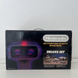 Nintendo NES Deluxe Set Console - HOL - Nintendo NES